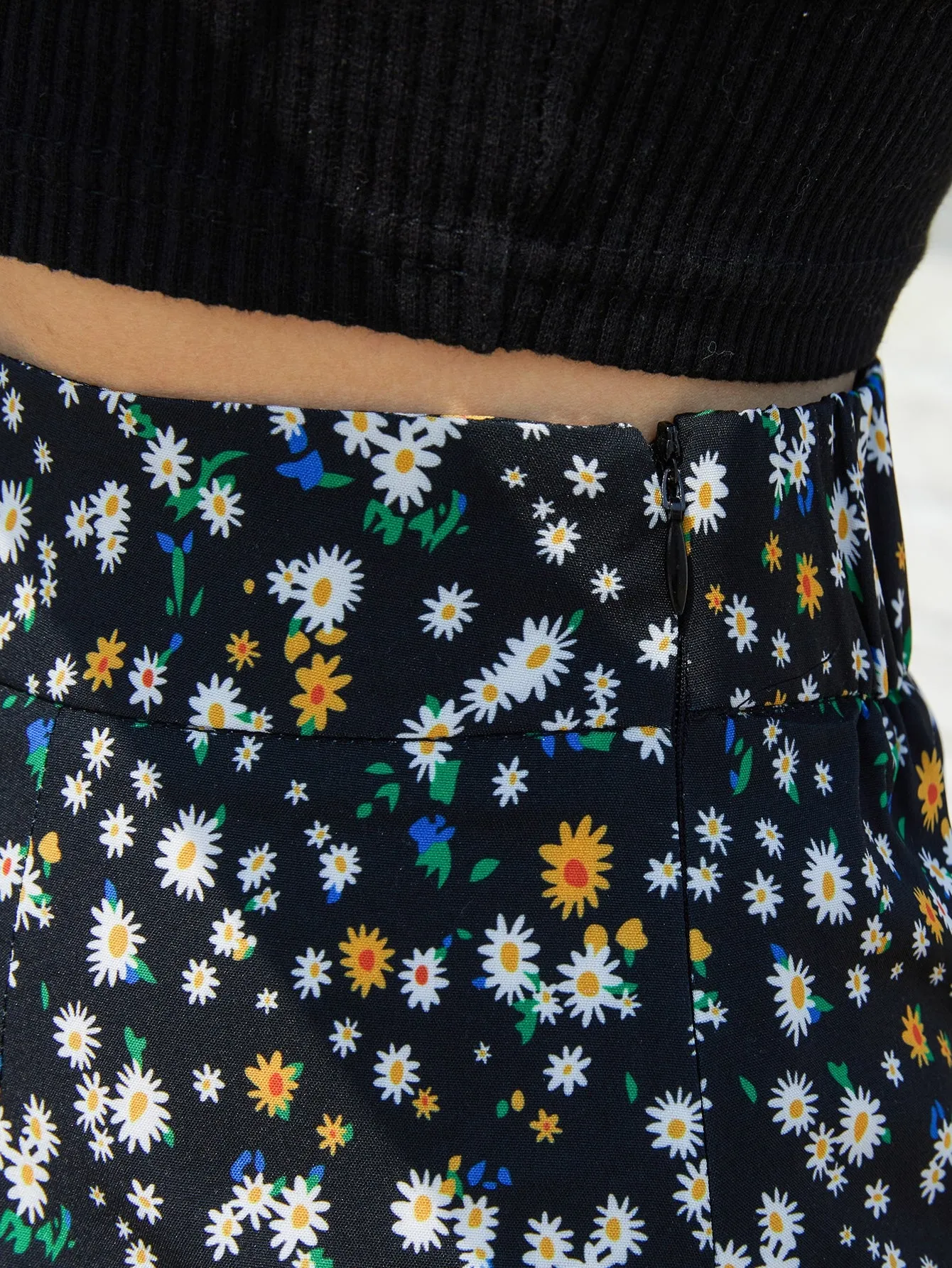 Boho Ditsy Floral Ruffle Hem High Waist Mini Women Skirt