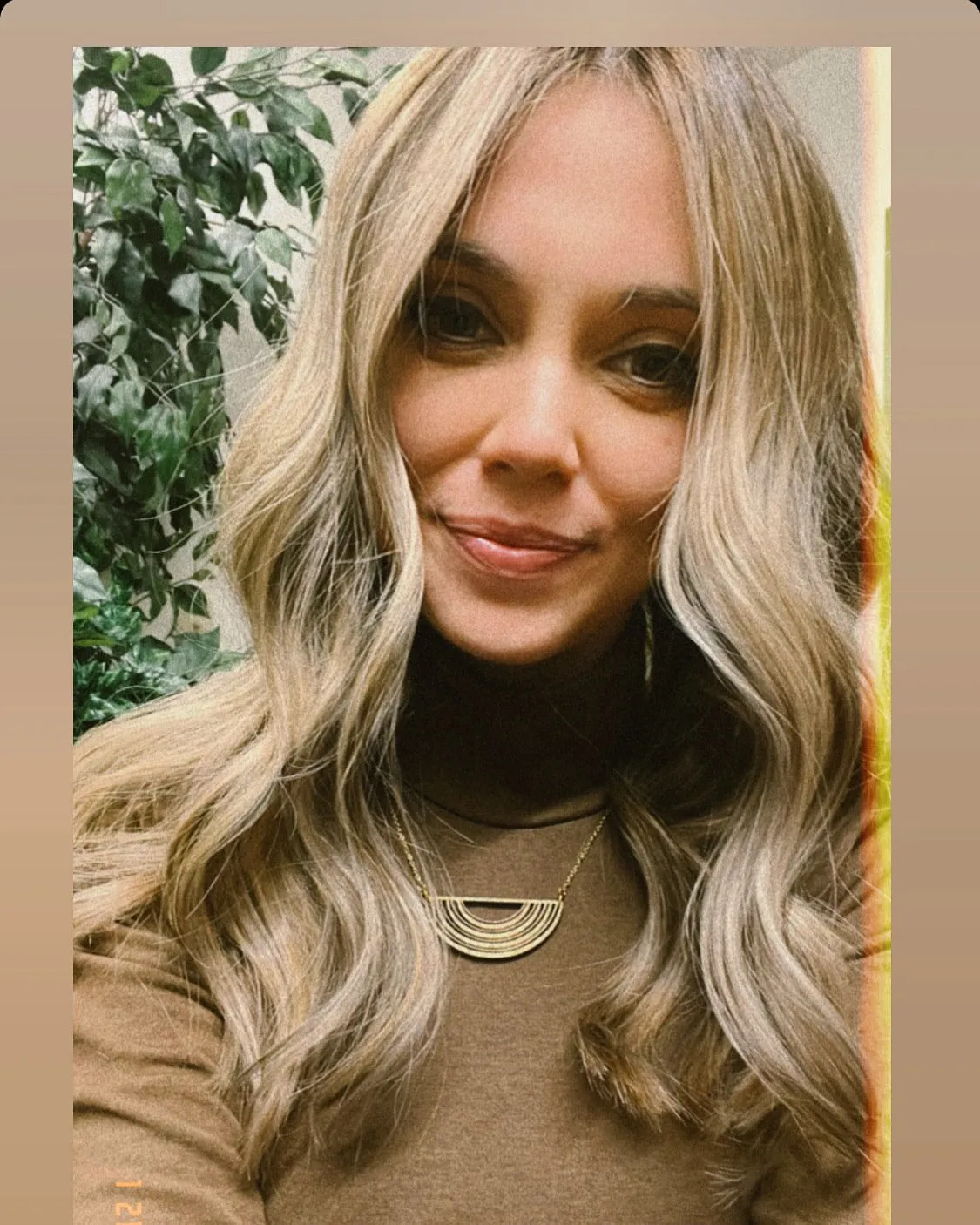 Lightweight Necklace | WOOD CRESCENT