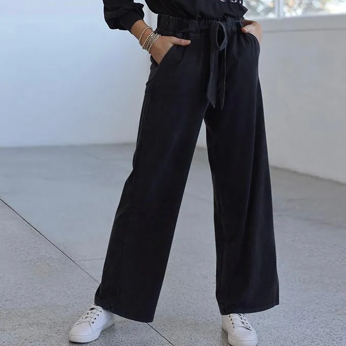 Teddy Distressed Wide Legged Pant